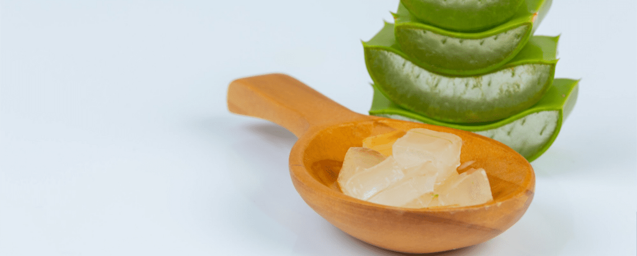 coconut oil with aloe vera for hair​